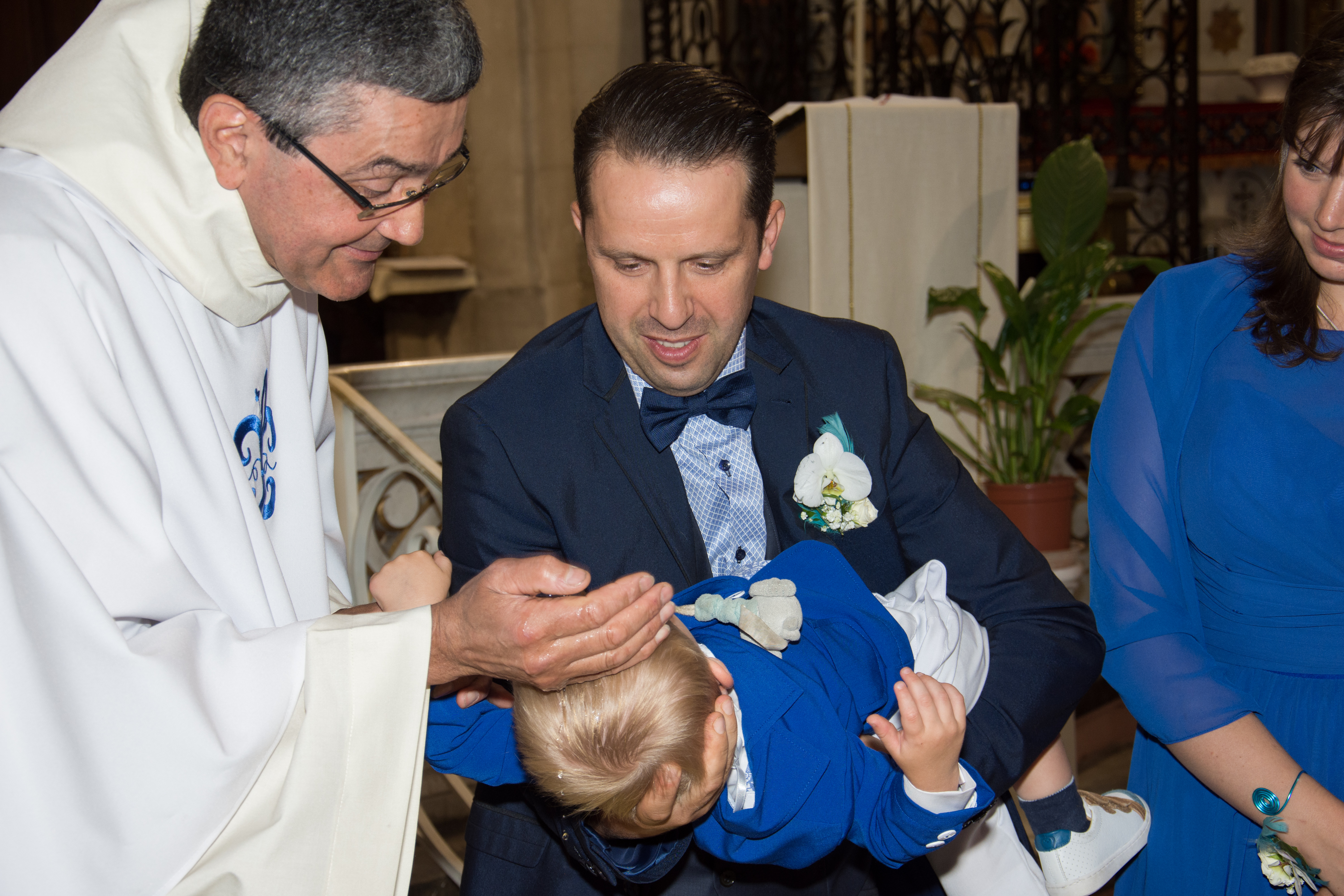 Baptême Cérémonie religieuse Eglise mondragon bollène vaucluse