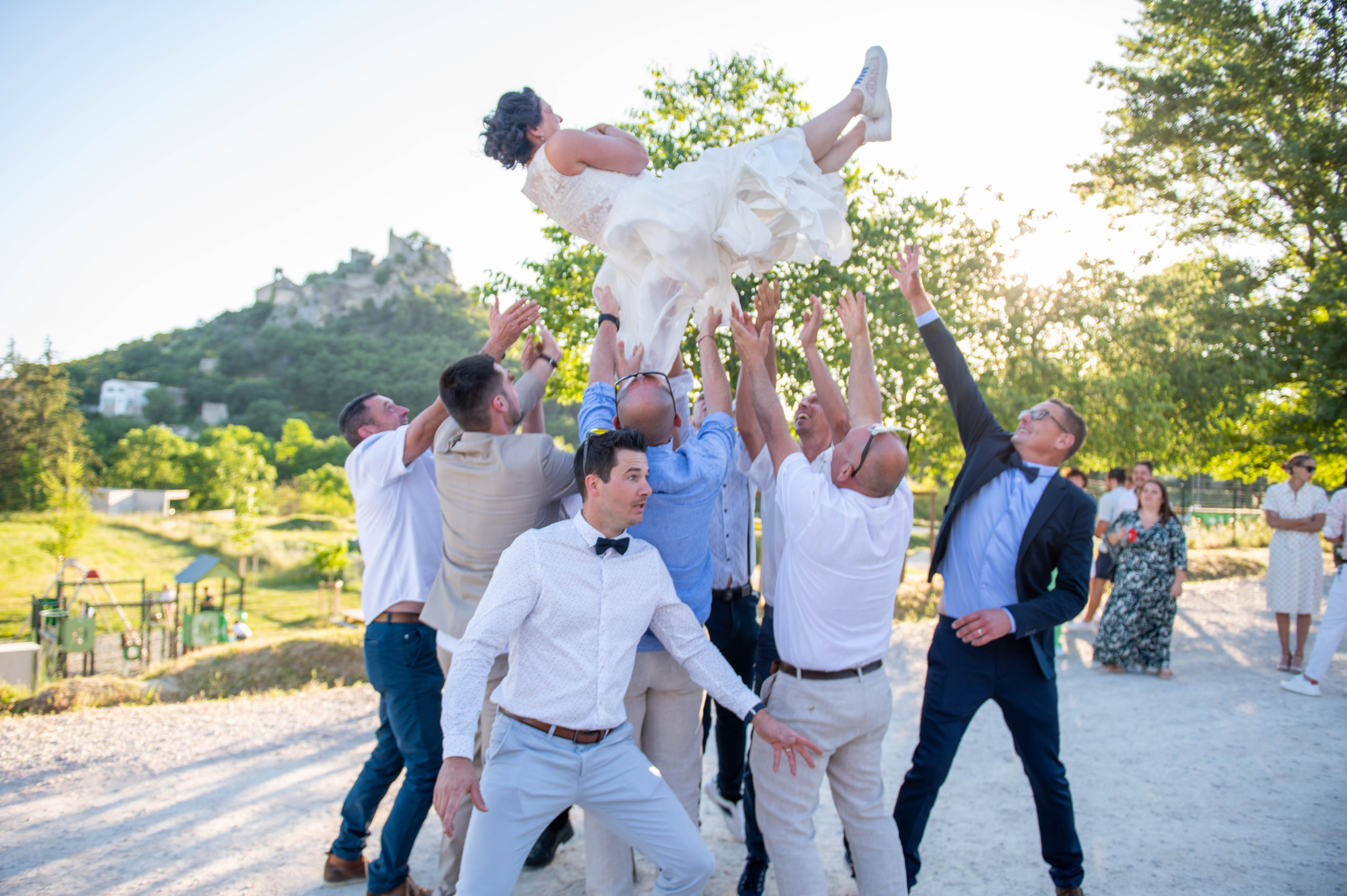 mariage entrechaux vaison la romaine vaucluse provence alpes cotes d'azur